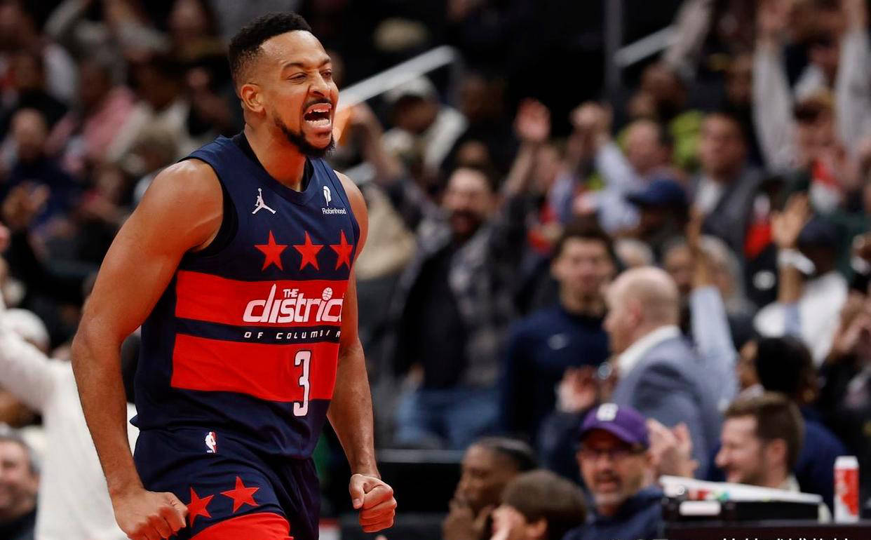 76人逆转北京队，麦科勒姆带队取胜