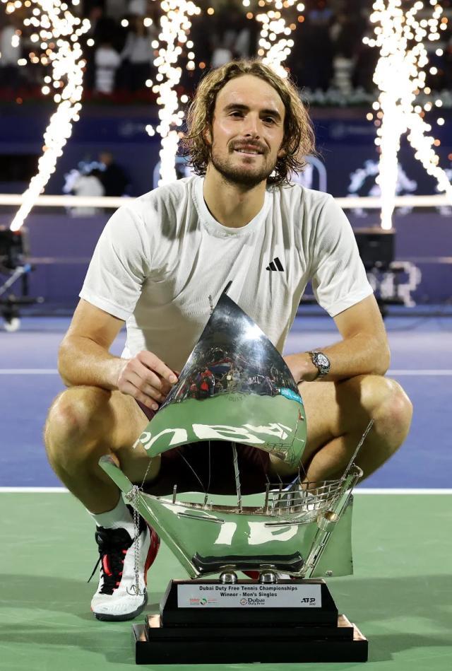 澳网完胜ATP总决赛，西西帕斯点燃赛场